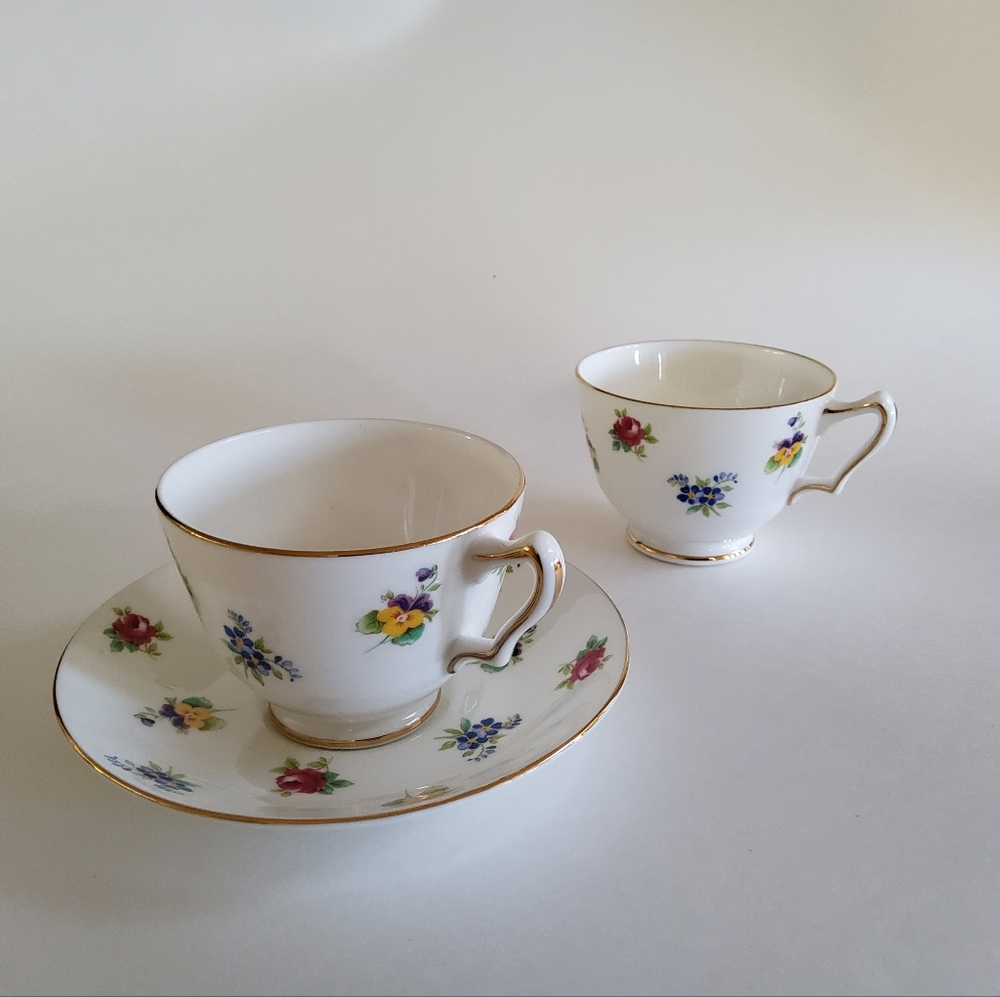Crown Staffordshire 2 Cups + 1 Saucer Roses Pansies Forget the Not Flowers